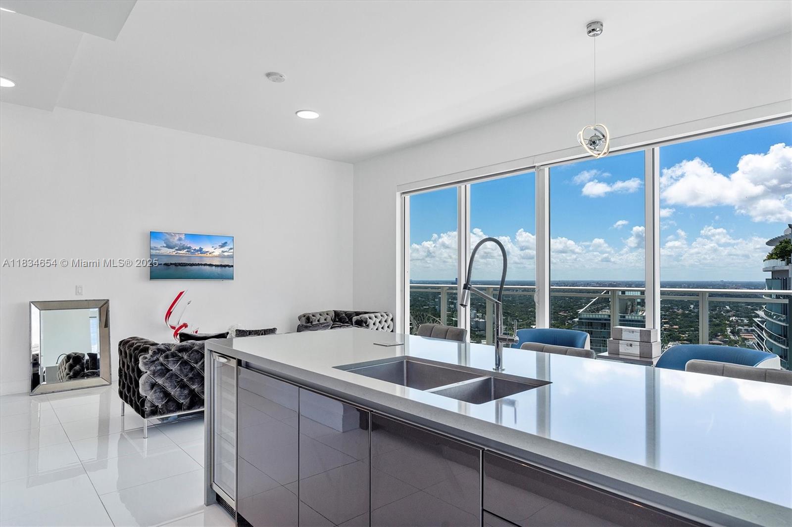 THE BONDO (1080 BRICKELL) - Residential