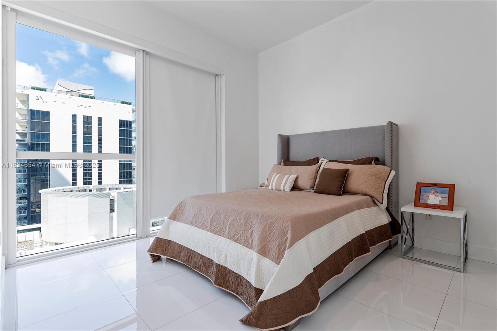 THE BONDO (1080 BRICKELL) - Residential