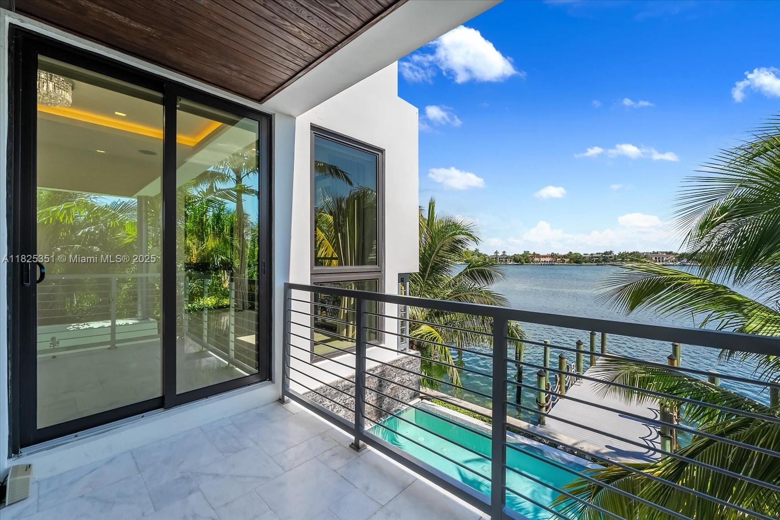 BISCAYNE BEACH-2ND ADDN - Residential