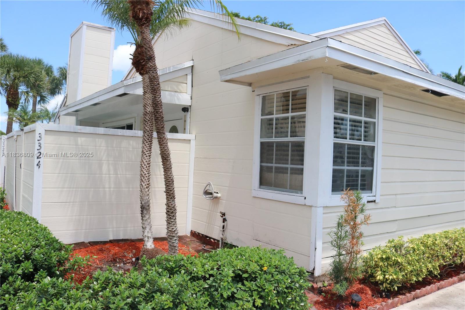 3324 NW 101st Ave 3324