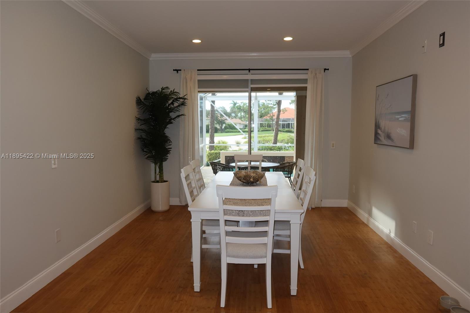IBIS GOLF AND COUNTRY CLU - Residential Lease
