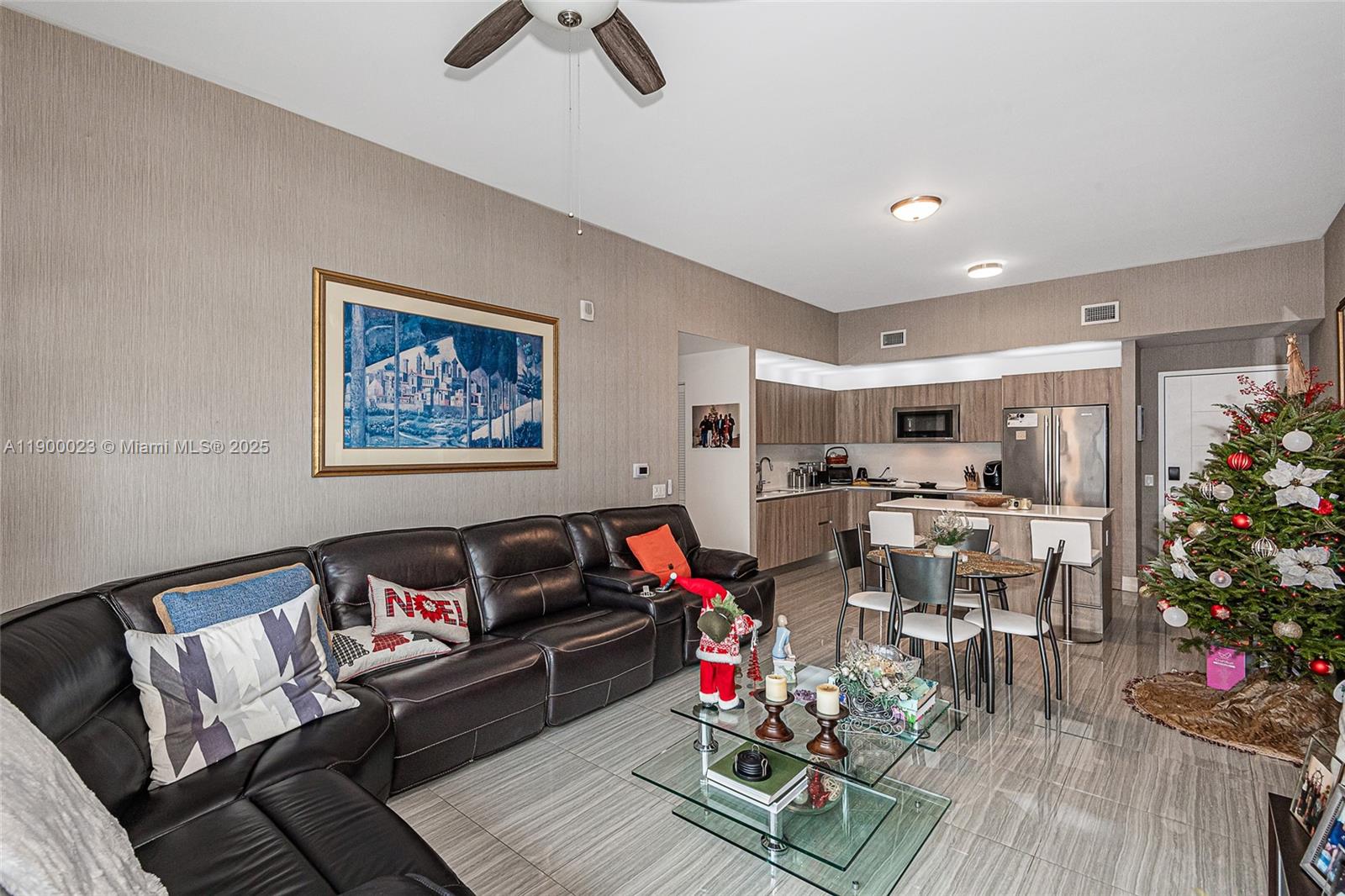 AVENTURA PARKSQUARE RESID - Residential Lease