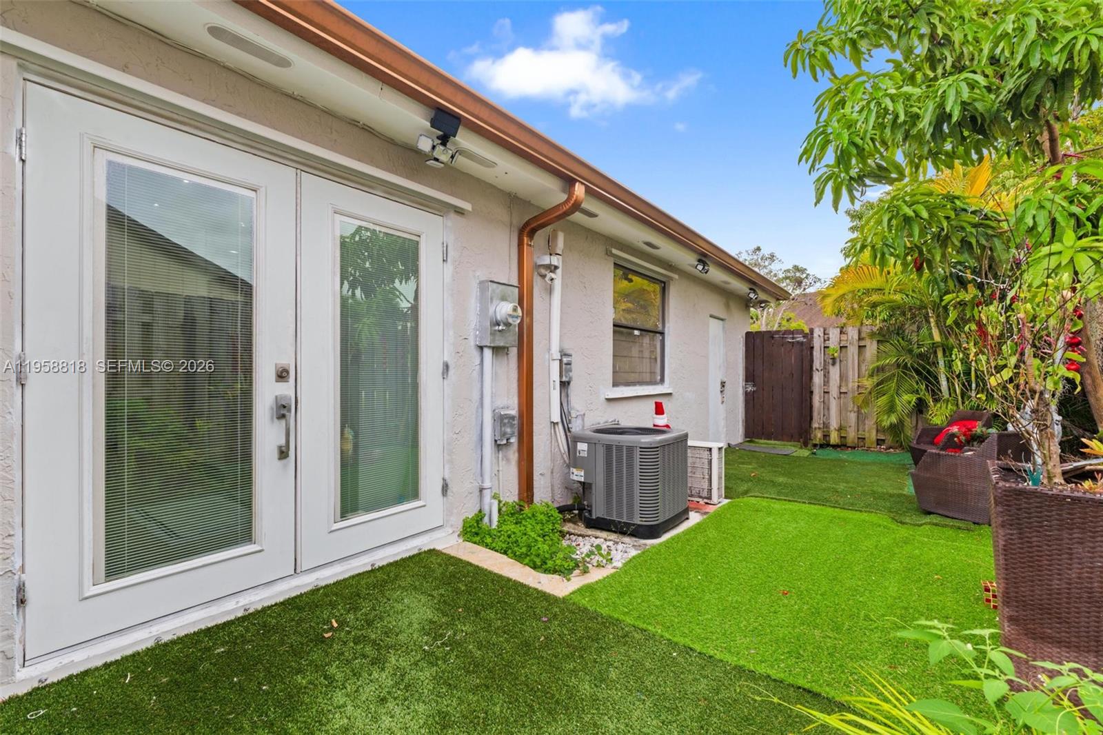 LAKES OF THE MEADOW SEC 1 - Residential