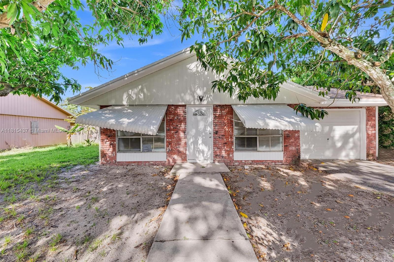 4840 SW 25th Ave