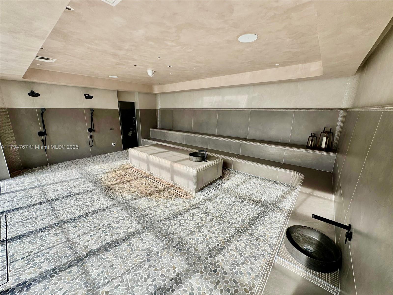 NATIIVO MIAMI CONDO - Residential