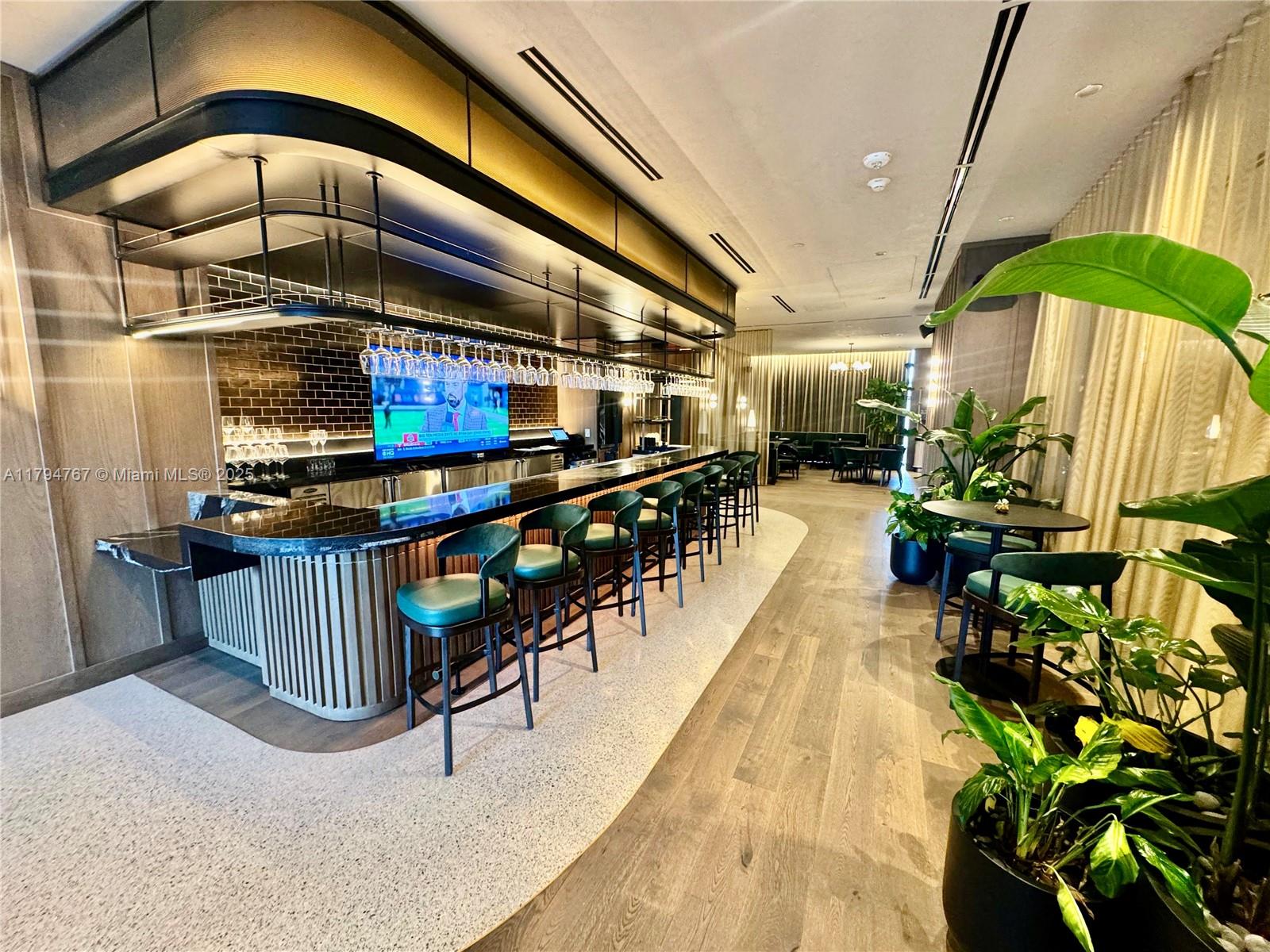 NATIIVO MIAMI CONDO - Residential