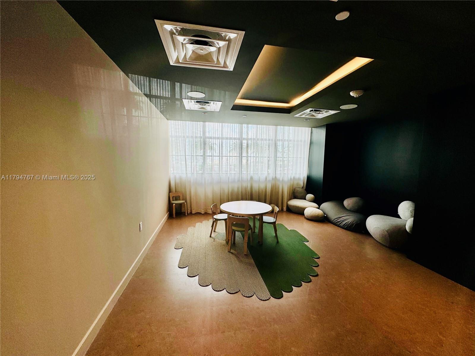 NATIIVO MIAMI CONDO - Residential