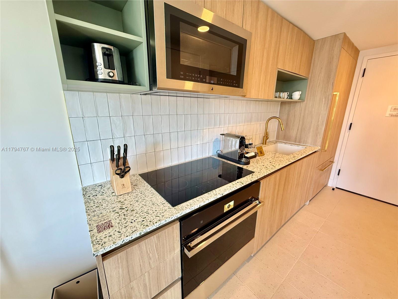 NATIIVO MIAMI CONDO - Residential