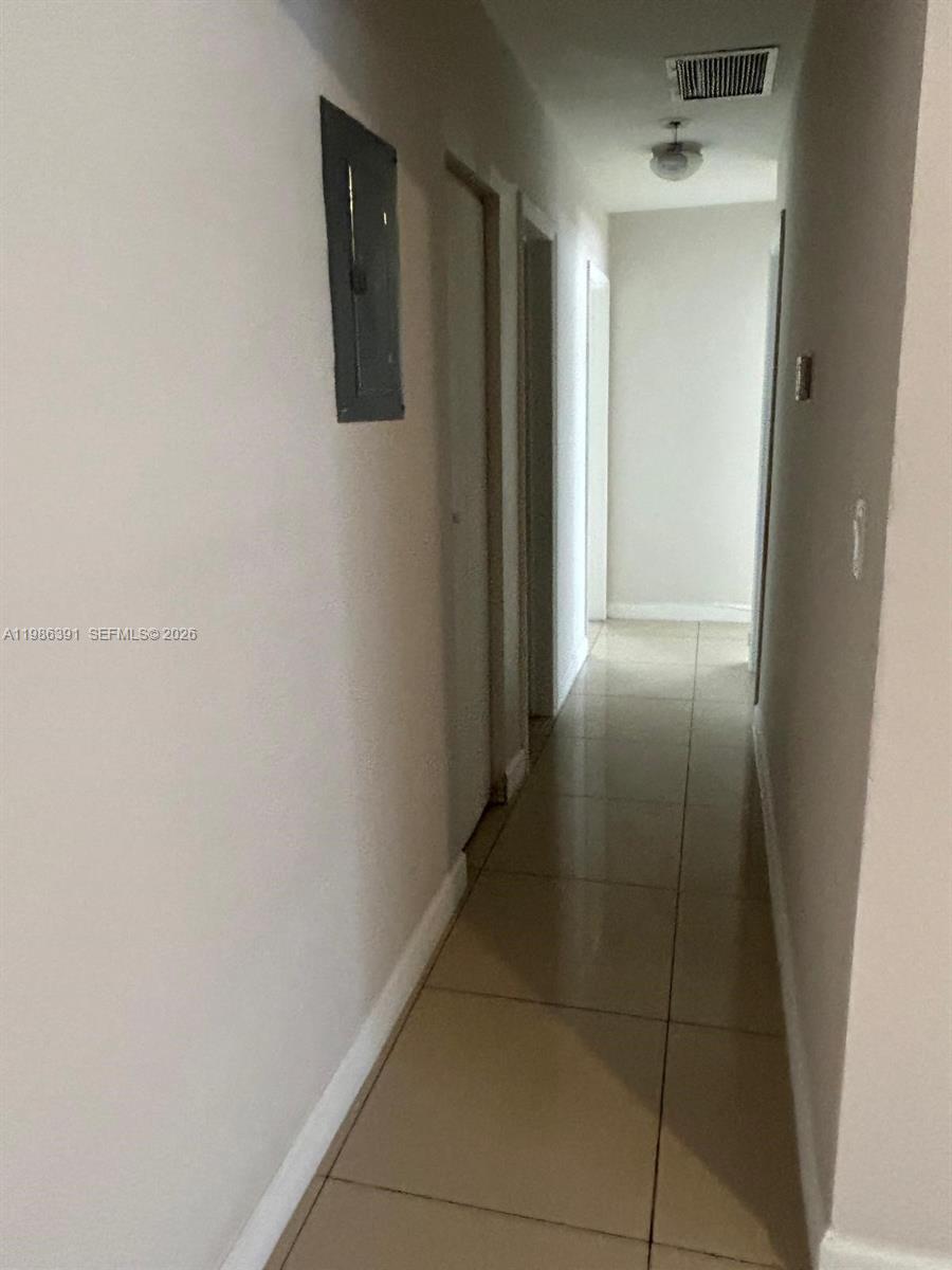 LAUDERDALE NORTH PARK SEC - Residential Lease