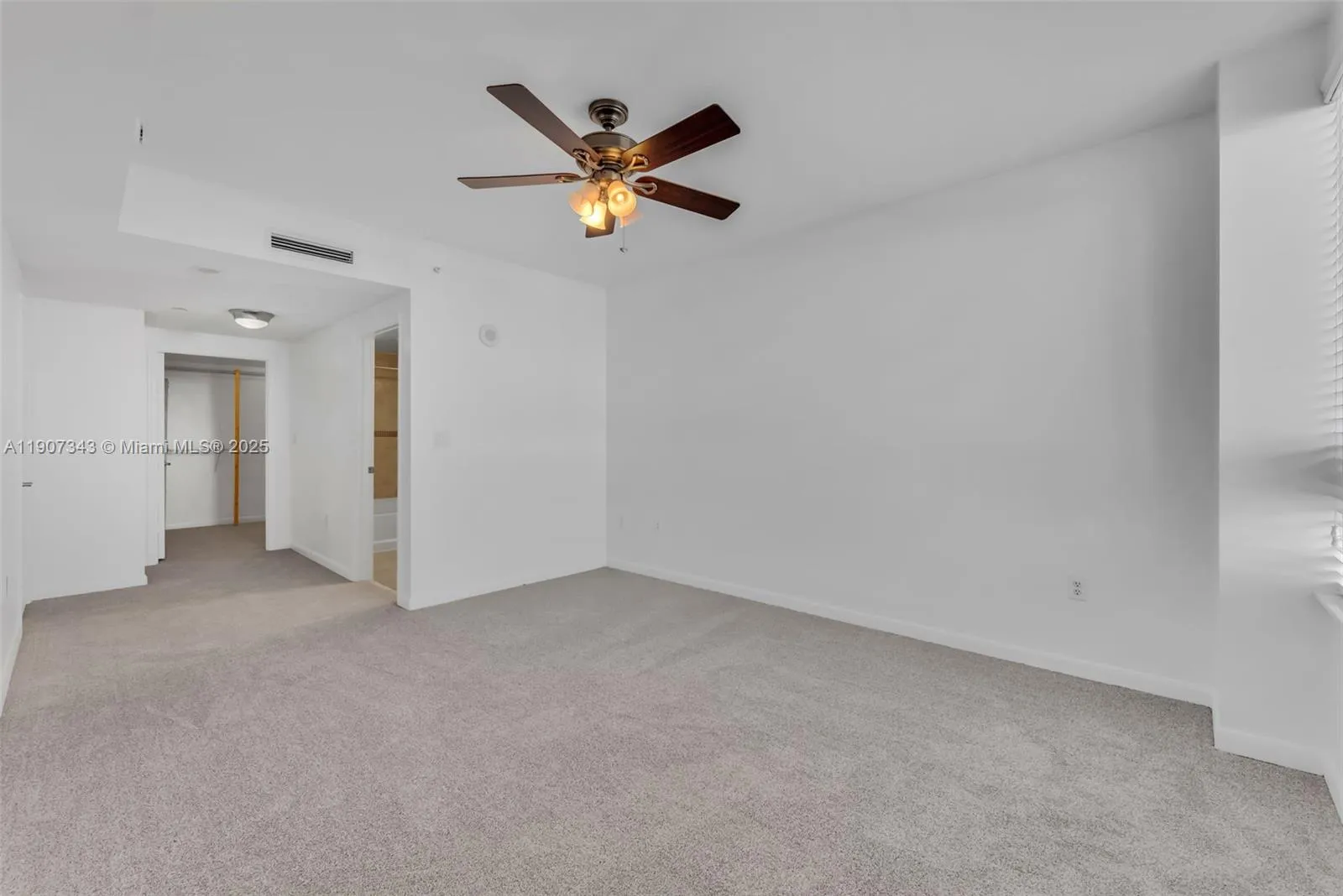 Miami, Florida 33156, United States, 2 Bedrooms Bedrooms, ,2 BathroomsBathrooms,Residential,Active,237755