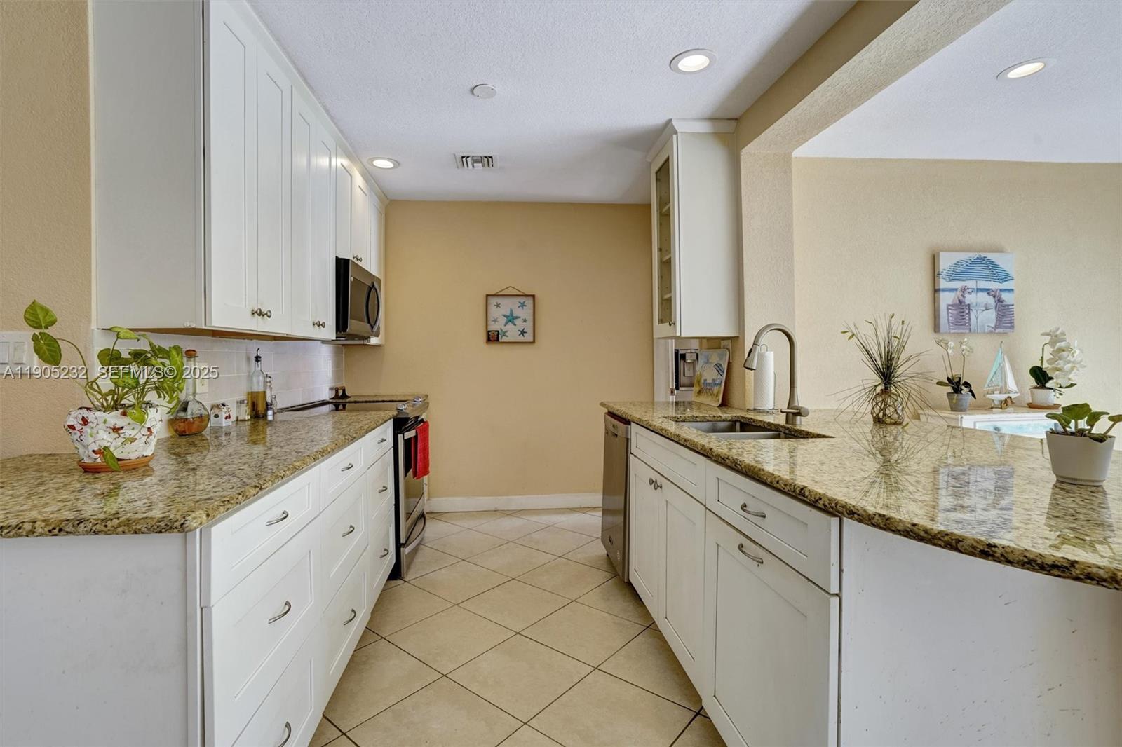 DRIFTWOOD ACRES NO 12 - Residential