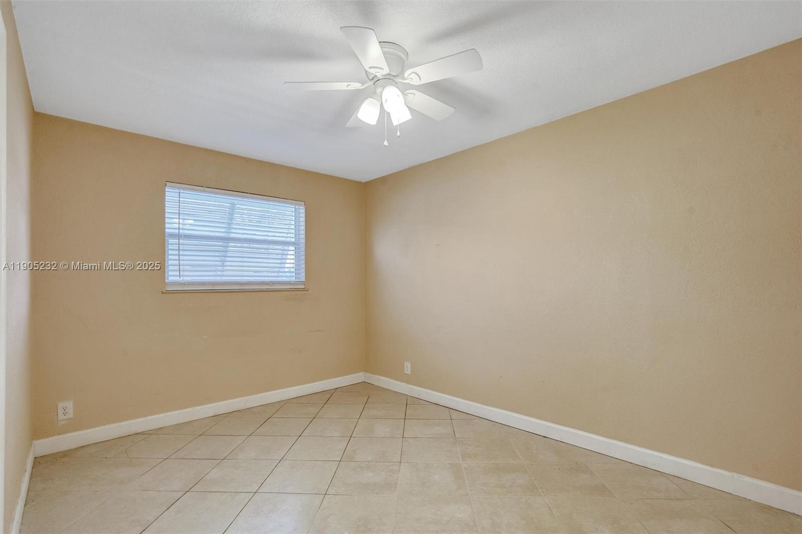 DRIFTWOOD ACRES NO 12 - Residential