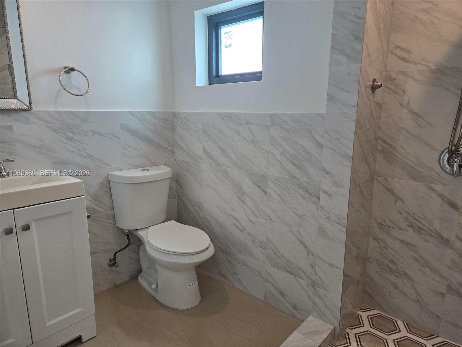 AMENDED PLAT OF ARDMORE H - Residential Lease