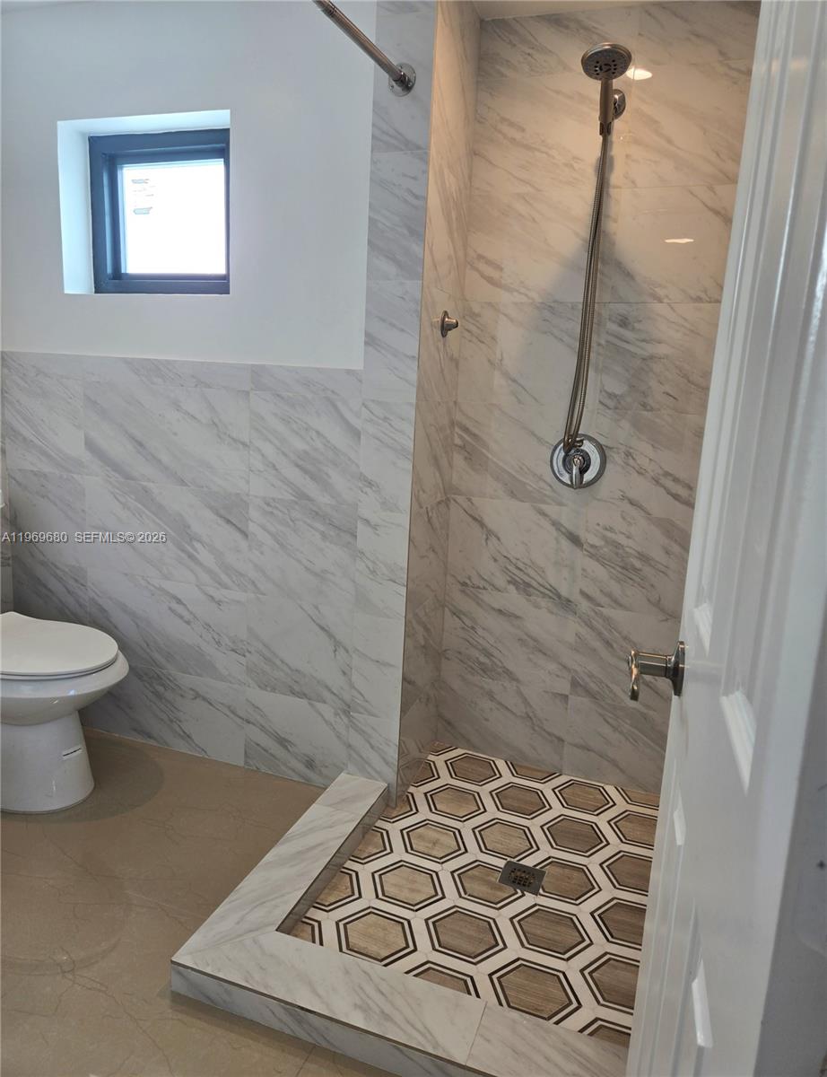 AMENDED PLAT OF ARDMORE H - Residential Lease