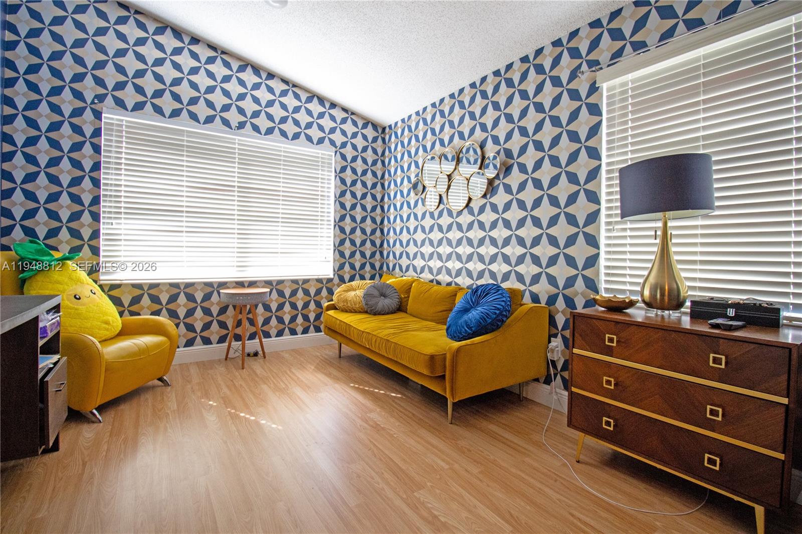 TOWNGATE - Residential