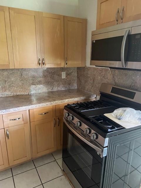 Rental Property at Address Not Disclosed, Hialeah, Miami-Dade County, Florida - Bedrooms: 2 
Bathrooms: 2  - $2,200 MO.