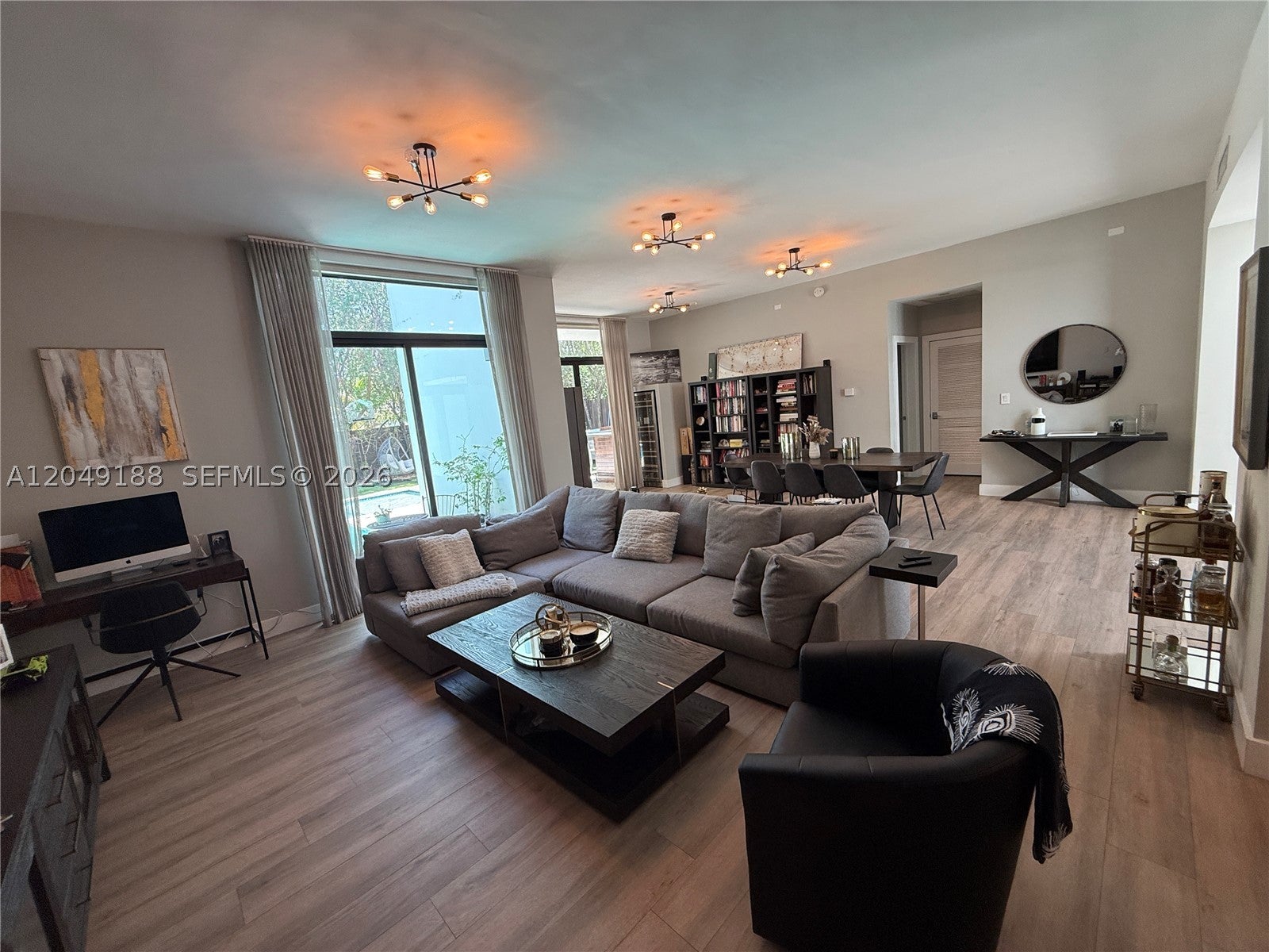 8631 Arboretum Ln