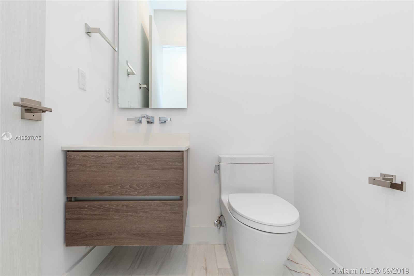 NAUTILUS EXTENSION 3RD - Residential