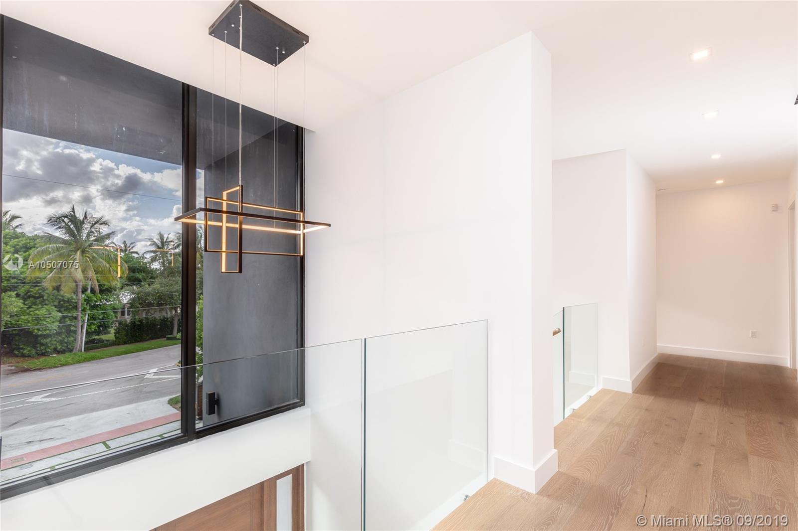 NAUTILUS EXTENSION 3RD - Residential