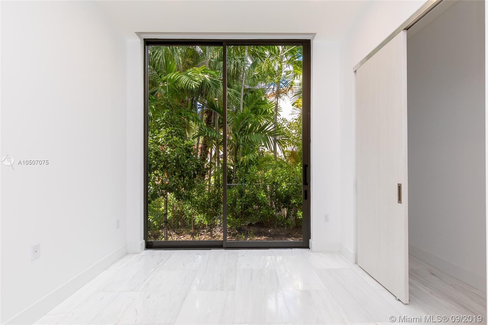 NAUTILUS EXTENSION 3RD - Residential