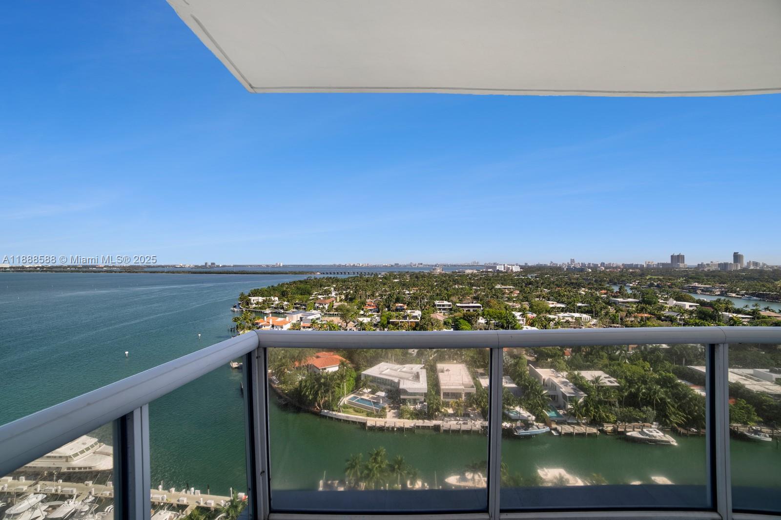 SUNSET HARBOUR NORTH COND - Residential Lease