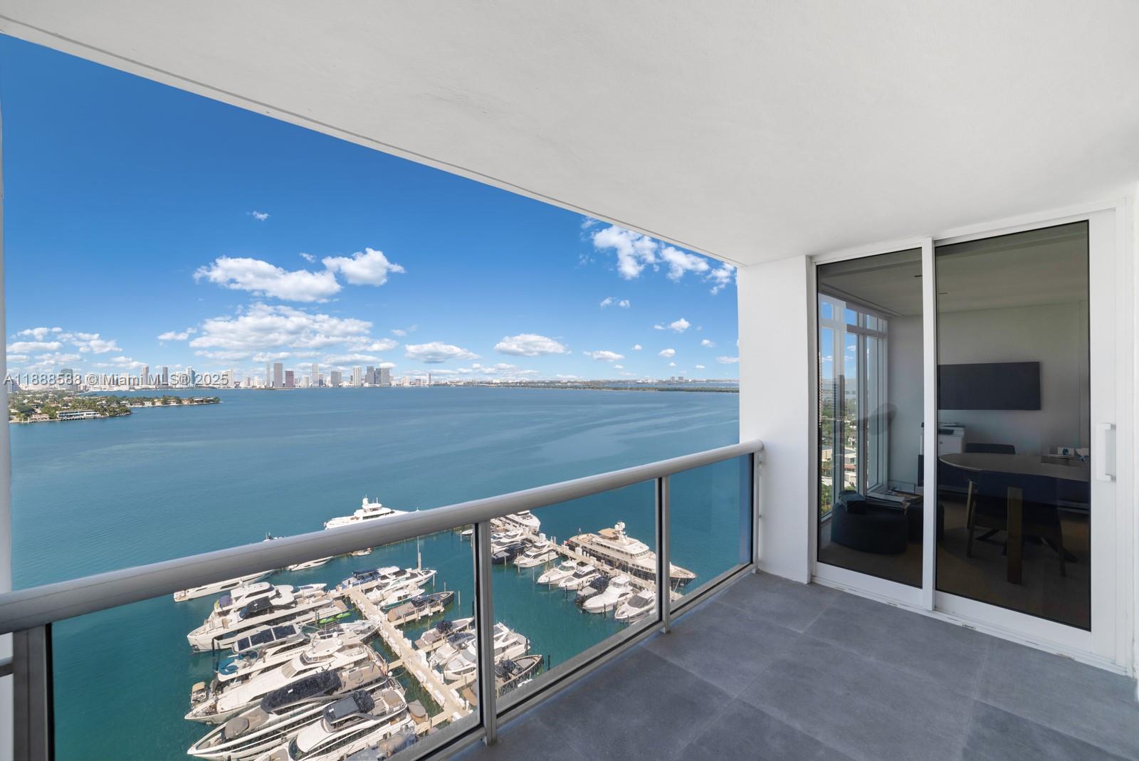SUNSET HARBOUR NORTH COND - Residential Lease