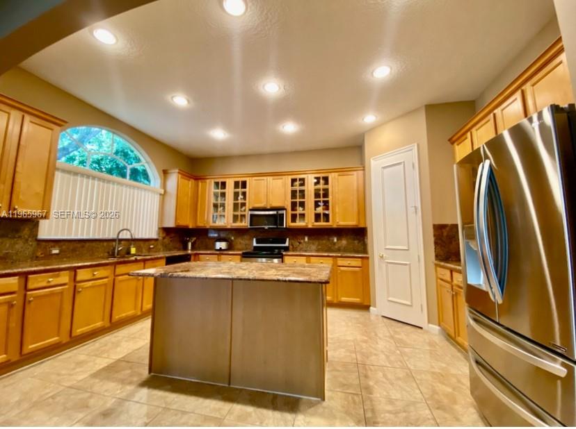 POD 7 AT MONARCH LAKES - Residential