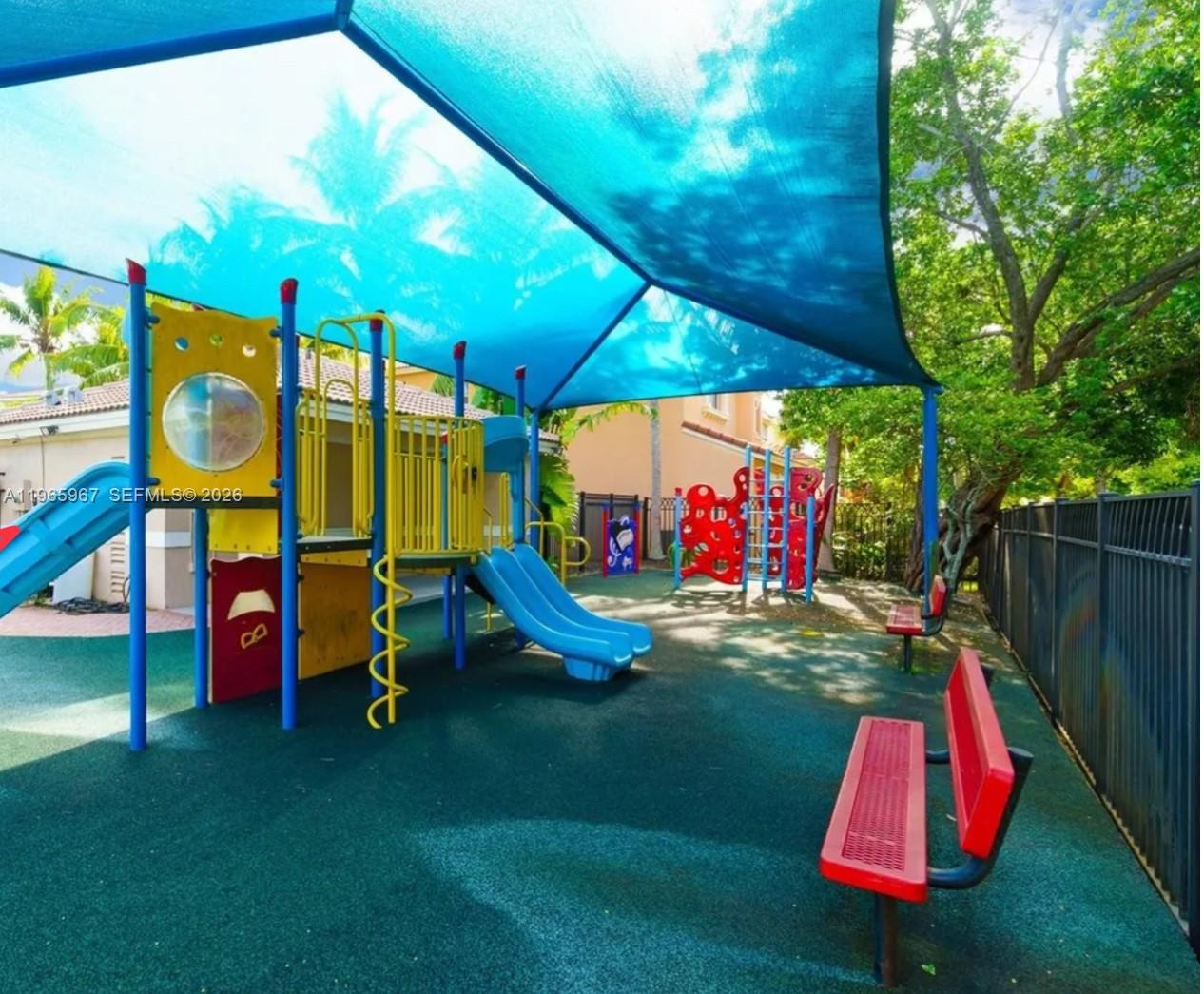 POD 7 AT MONARCH LAKES - Residential