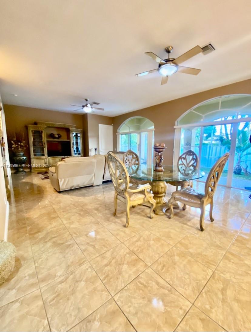 POD 7 AT MONARCH LAKES - Residential