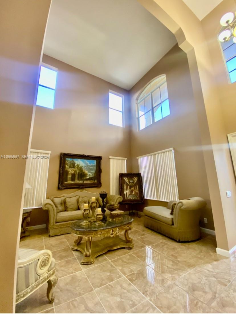 POD 7 AT MONARCH LAKES - Residential