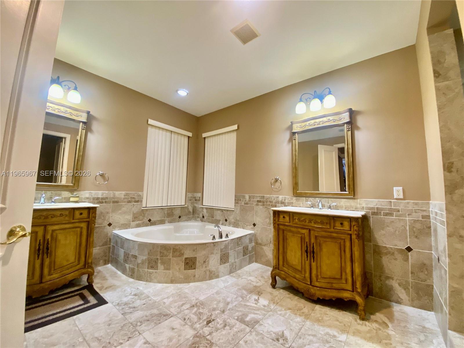 POD 7 AT MONARCH LAKES - Residential