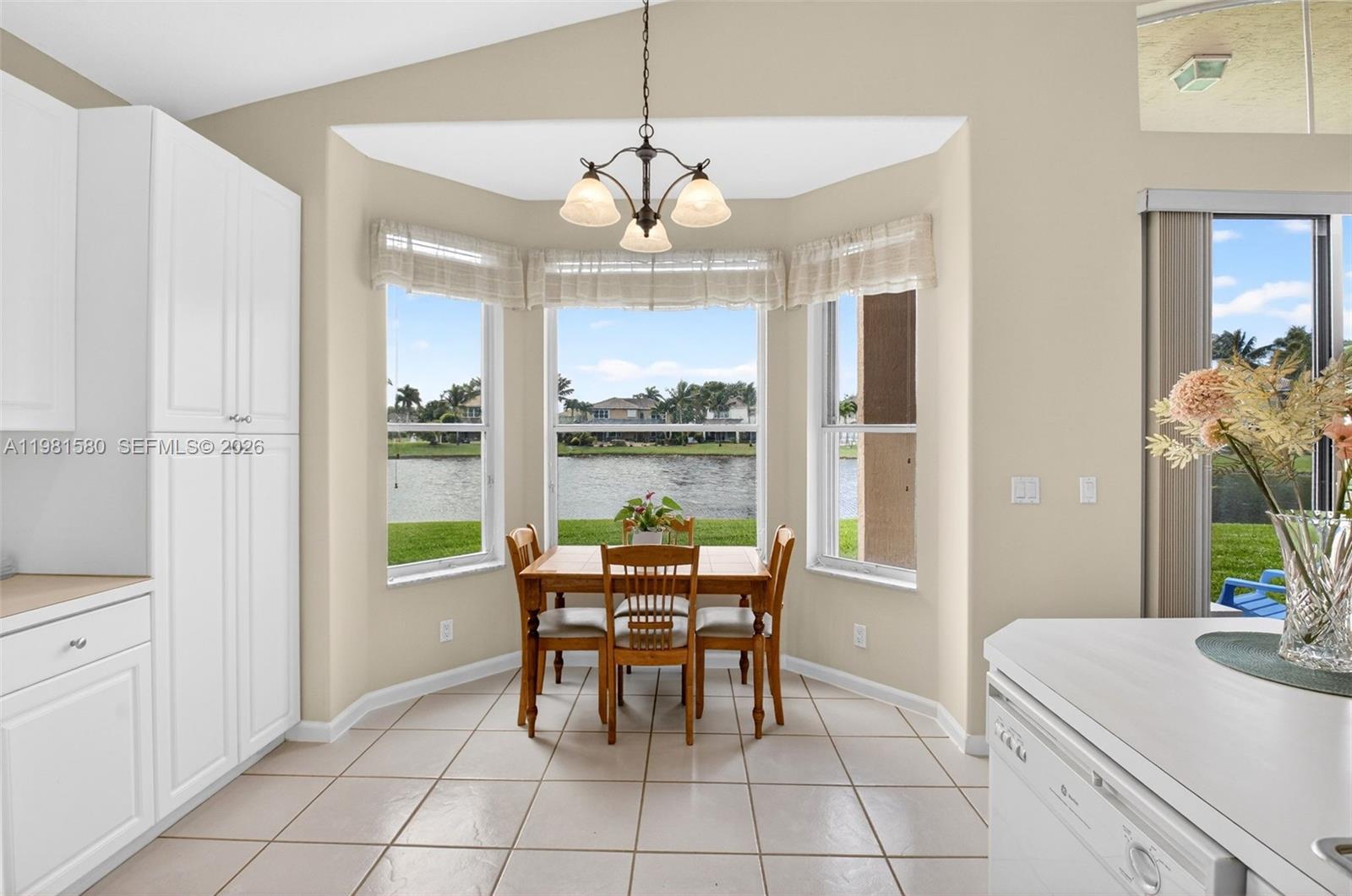 JOURNEYS END 2 - Residential