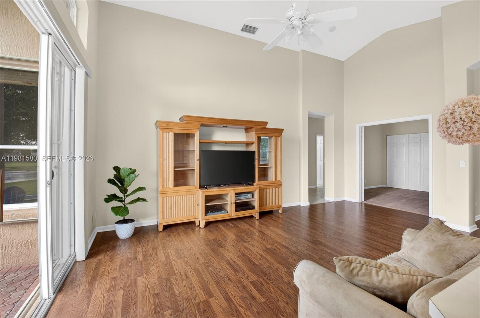 JOURNEYS END 2 - Residential