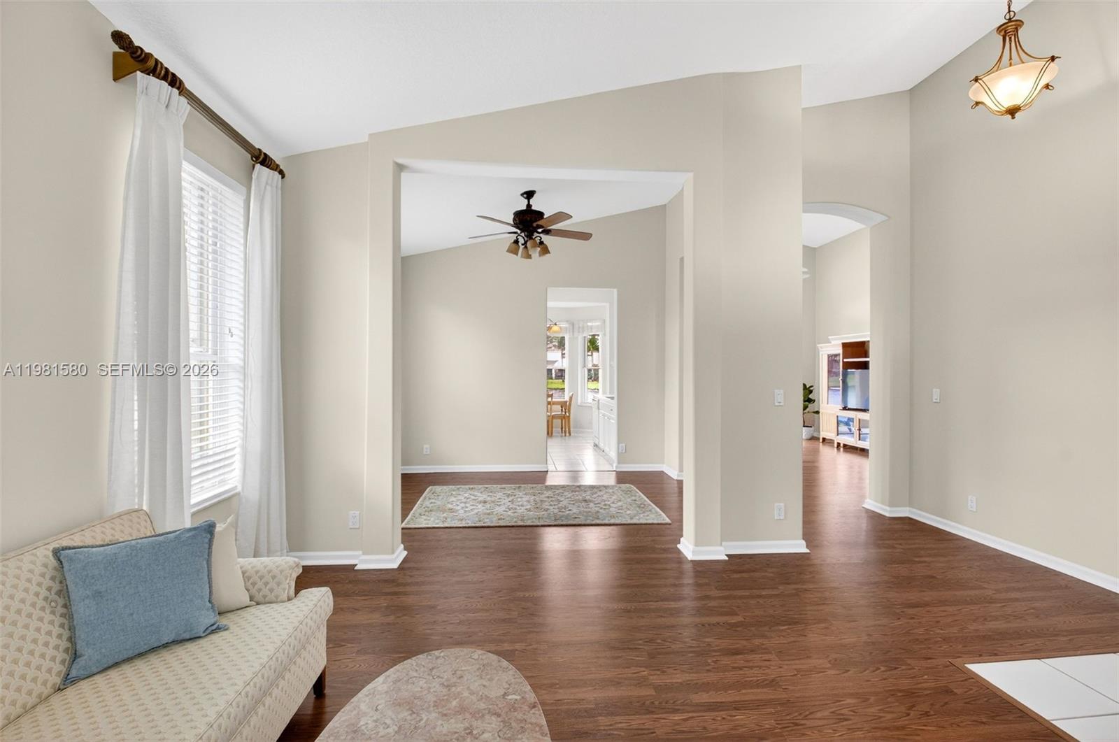 JOURNEYS END 2 - Residential