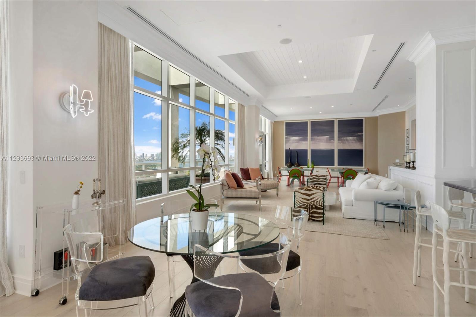 FONTAINEBLEAU II CONDO - Residential