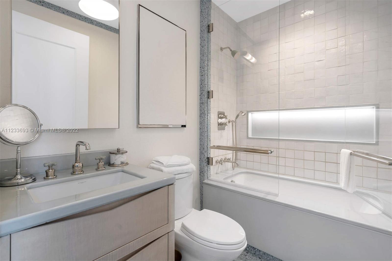 FONTAINEBLEAU II CONDO - Residential