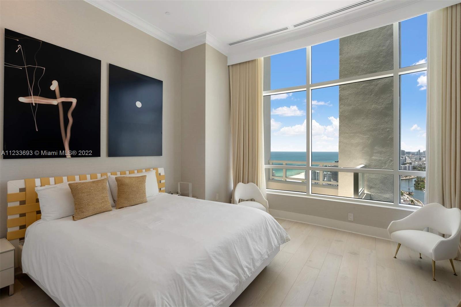 FONTAINEBLEAU II CONDO - Residential