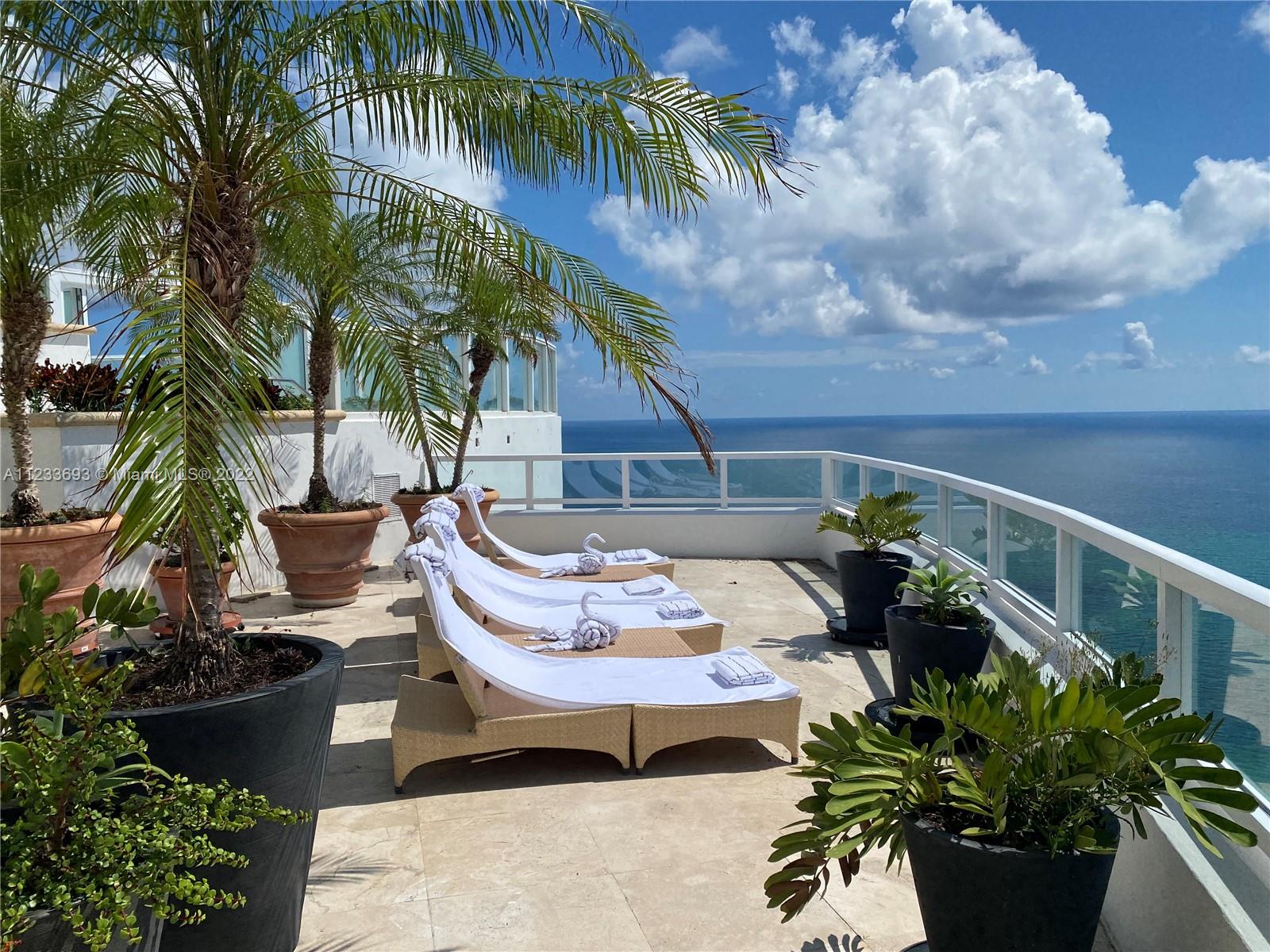 FONTAINEBLEAU II CONDO - Residential