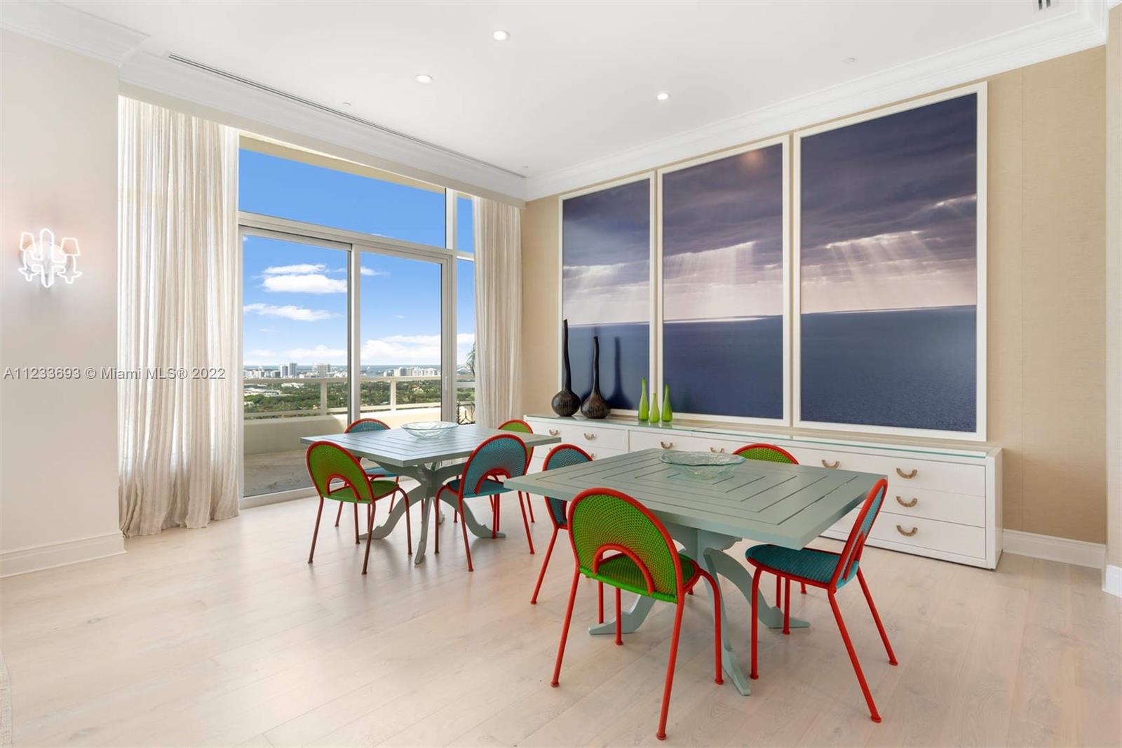 FONTAINEBLEAU II CONDO - Residential