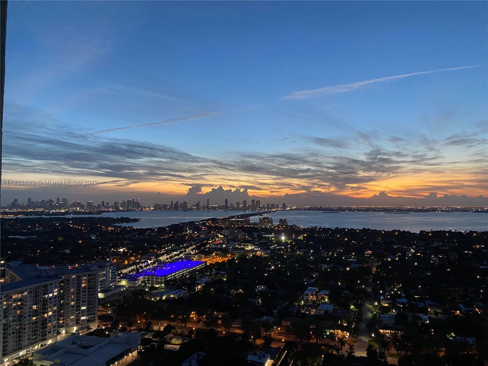 FONTAINEBLEAU II CONDO - Residential