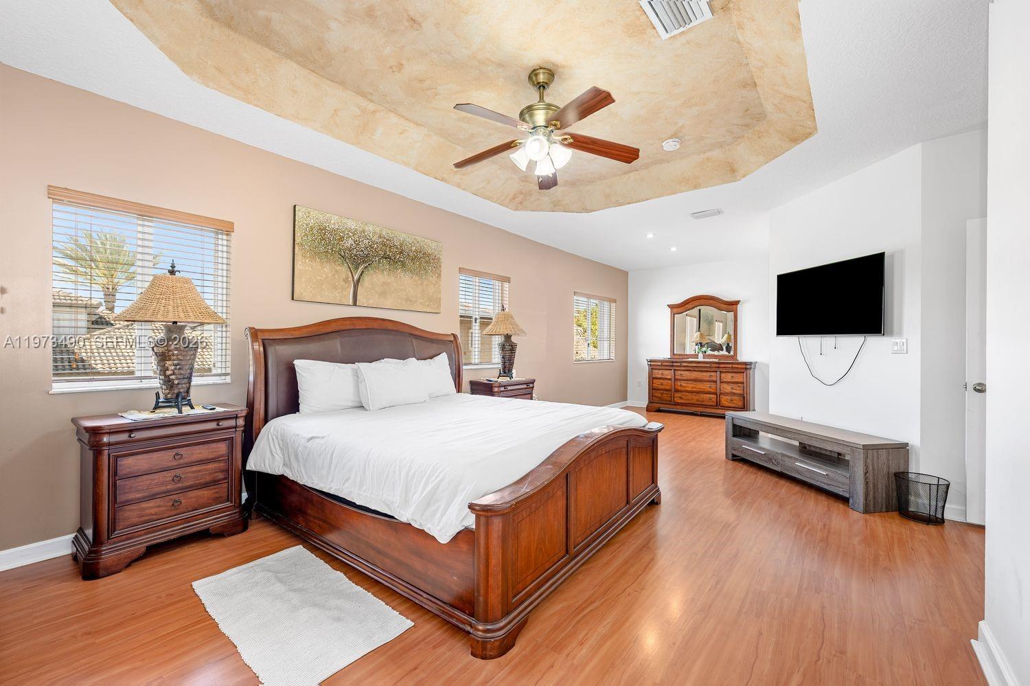 MILON VENTURE - Residential