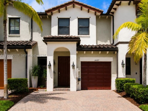 Photo of 10327 NW 89th Ter, Doral, FL 33178 (MLS # A12080217)
