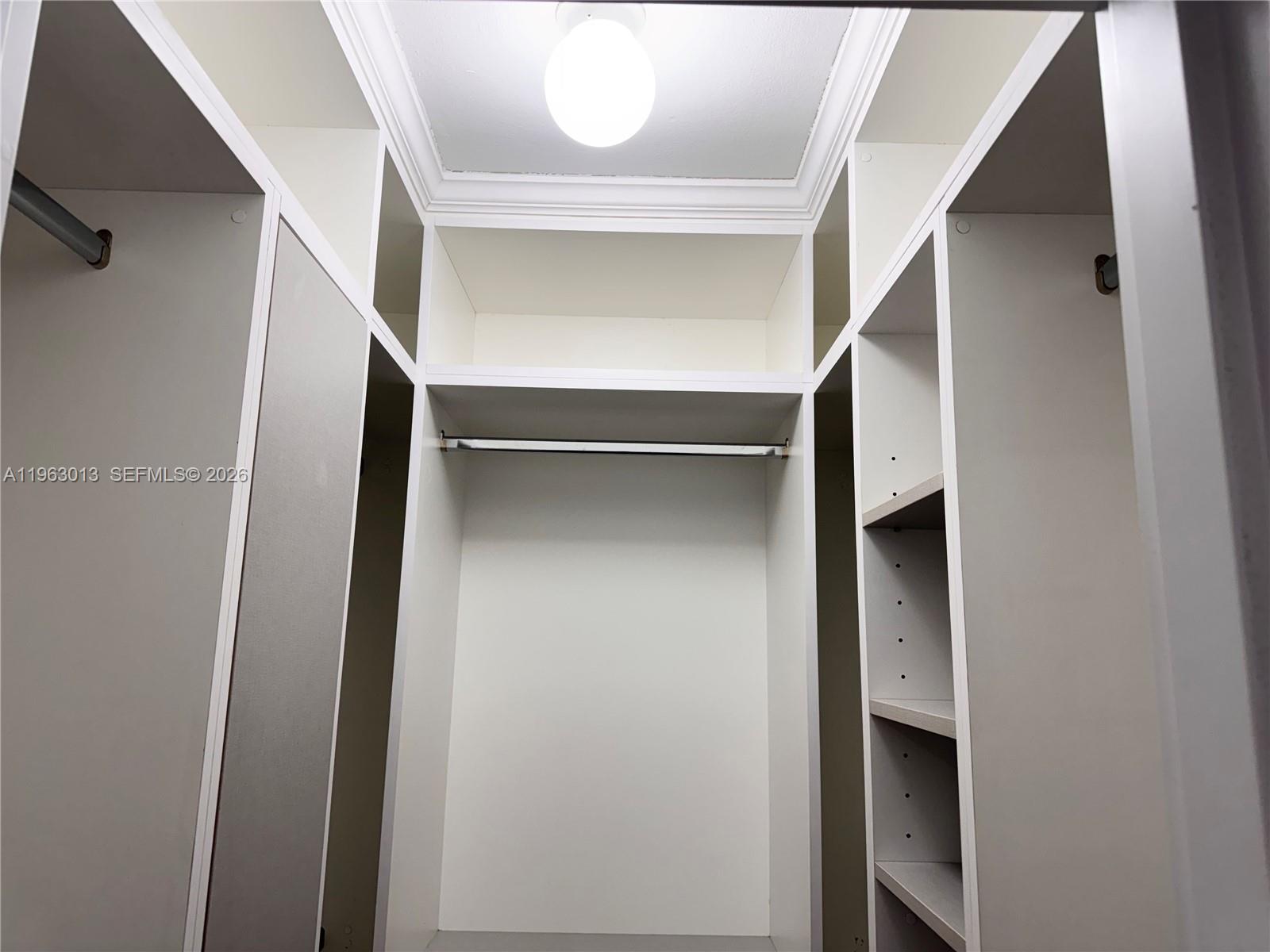 MIRADOR 1200 CONDO - Residential