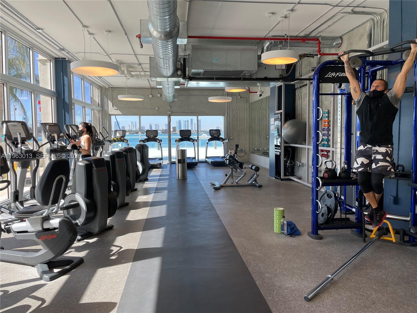 MIRADOR 1200 CONDO - Residential