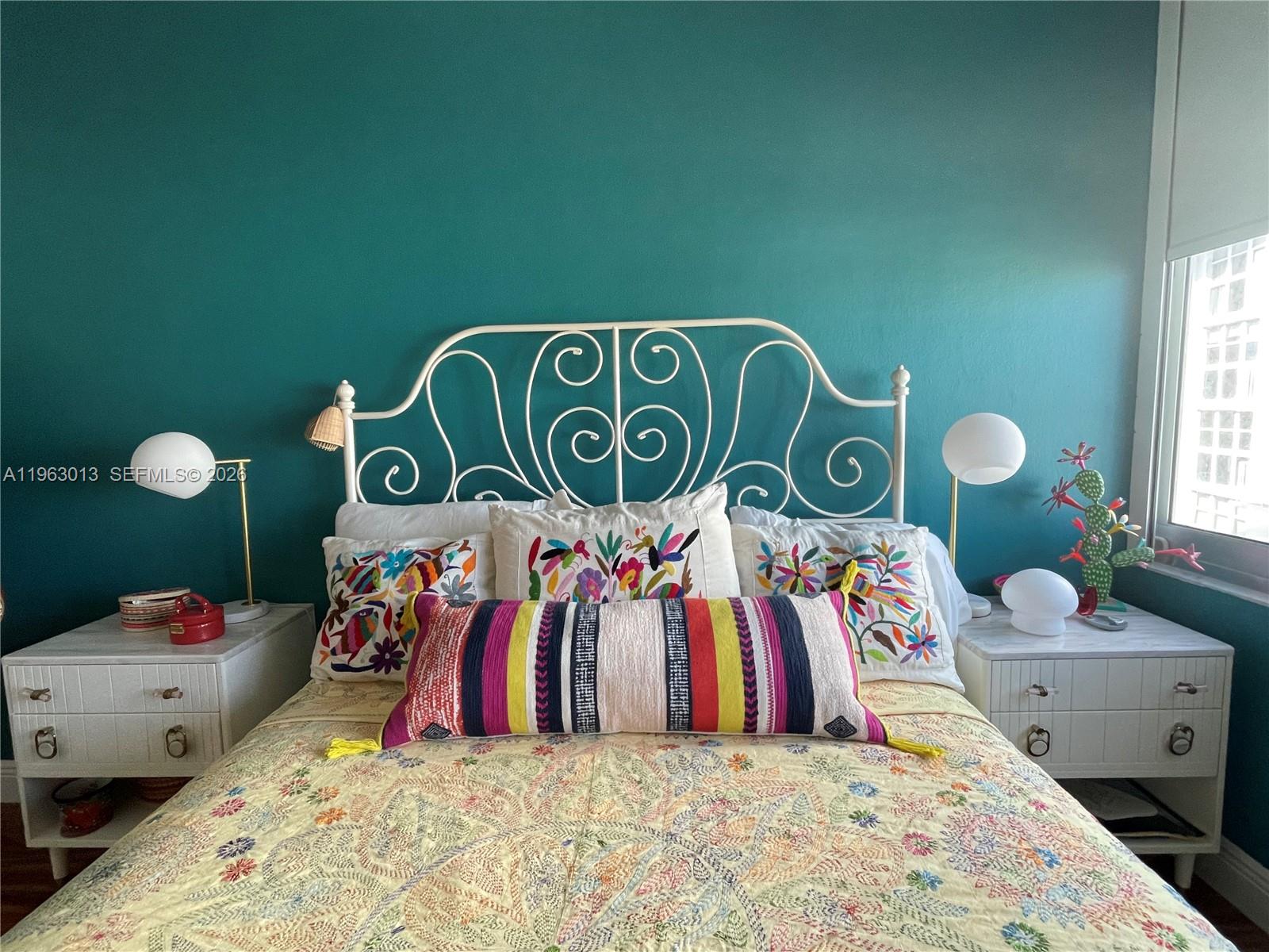 MIRADOR 1200 CONDO - Residential