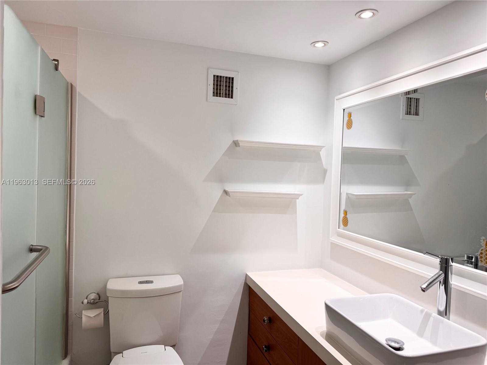 MIRADOR 1200 CONDO - Residential