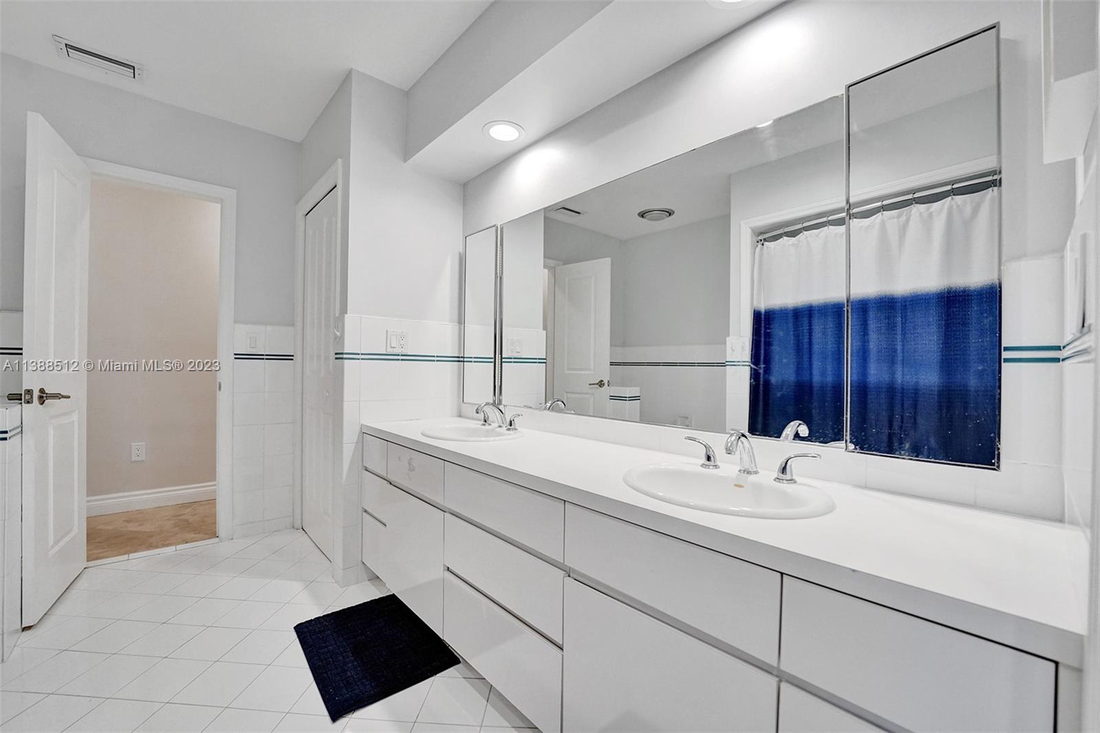 EMERALD HILLS SEC 3 - Residential