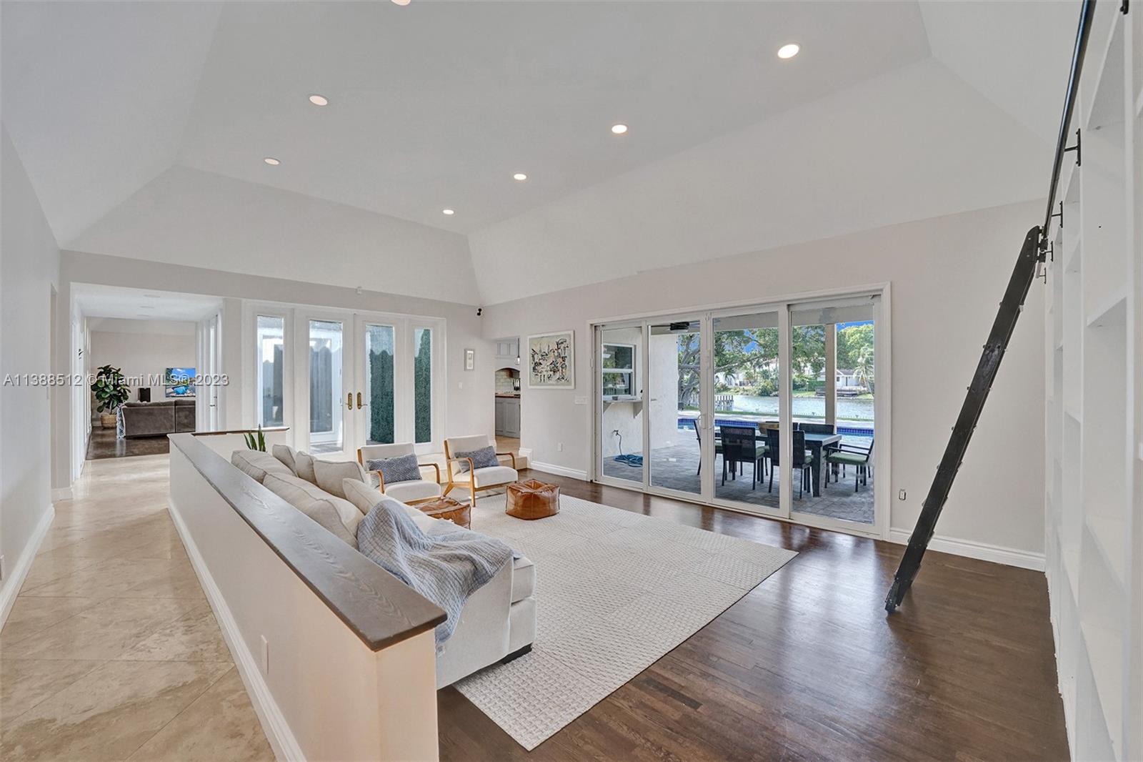 EMERALD HILLS SEC 3 - Residential