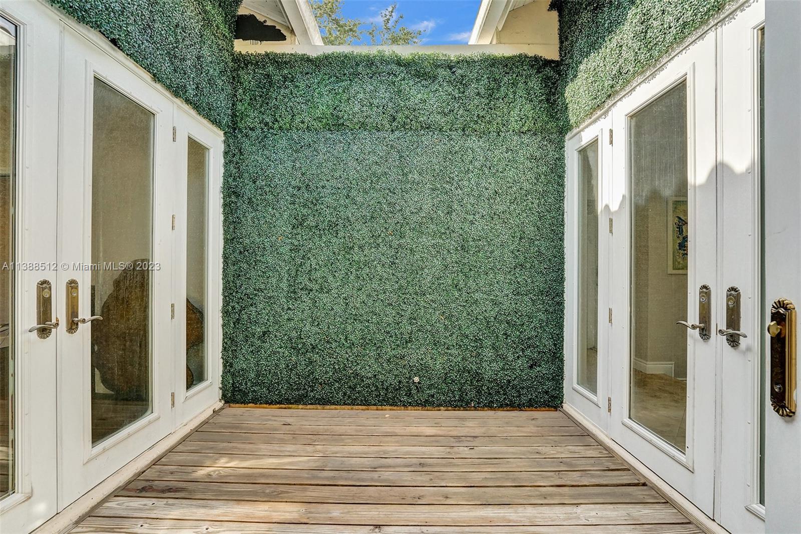 EMERALD HILLS SEC 3 - Residential