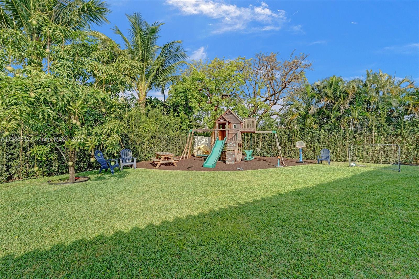 EMERALD HILLS SEC 3 - Residential